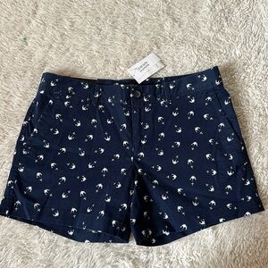 NWT Banana Republic short for women size 2